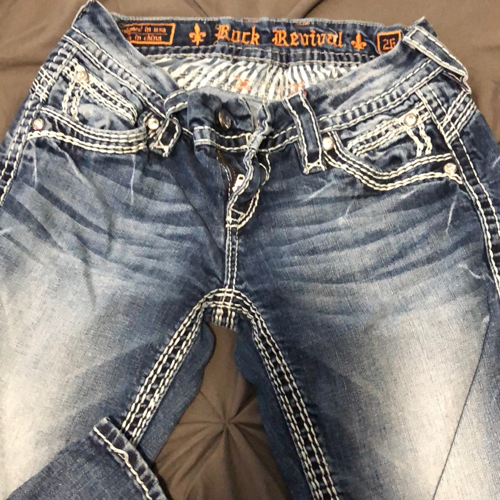 Rock Revival Capris!!
